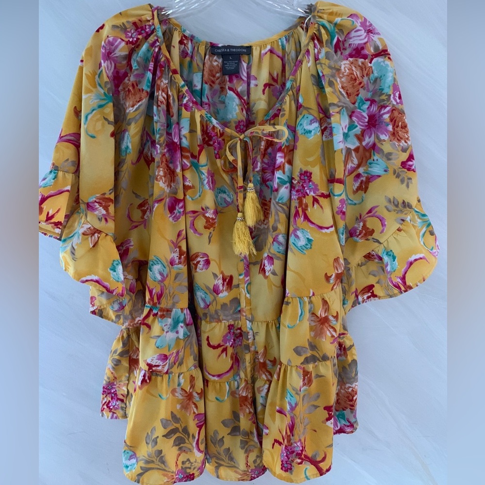 Chelsea & Theodore L Yellow/Multi Floral Beaded Tassel Short SleeveTiered Blouse